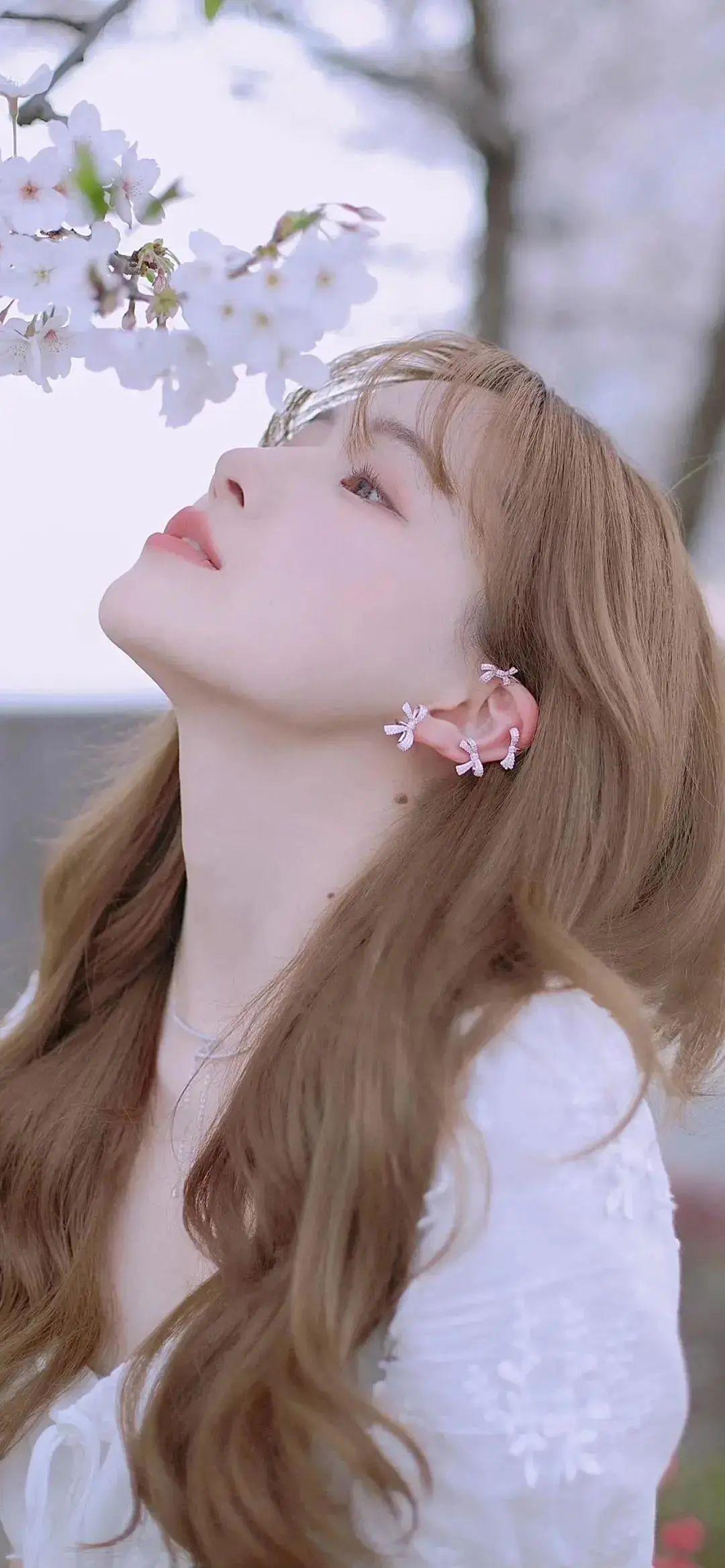 苹果Qq手机版美化(苹果如何使用美化包)-第17张图片-有道翻译官网